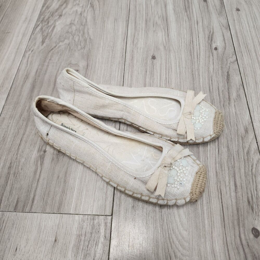 Simply Vera Vera Wang shoes Size 6.5